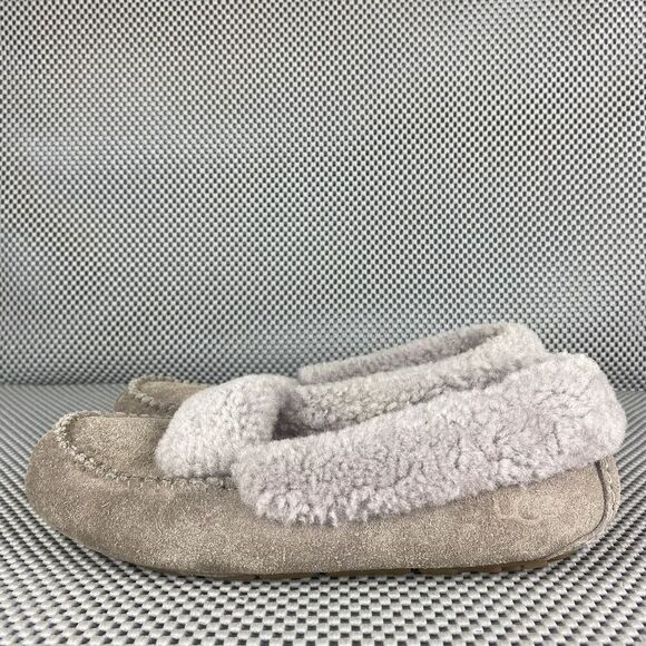 Ugg Ansley Moccasins Slippers Slip On Shoes Womens Size 7 Gray Shearling - Picture 2 of 10